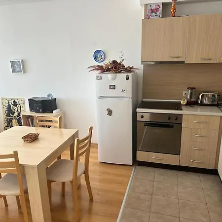 Cozy With Mountain View