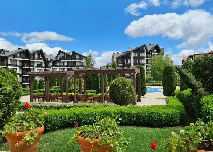 Cozy With Mountain View *