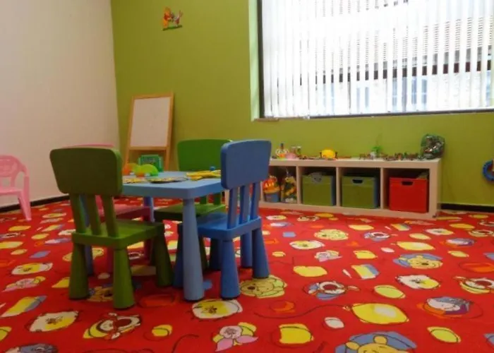 Cozy With Mountain View 公寓 班斯科